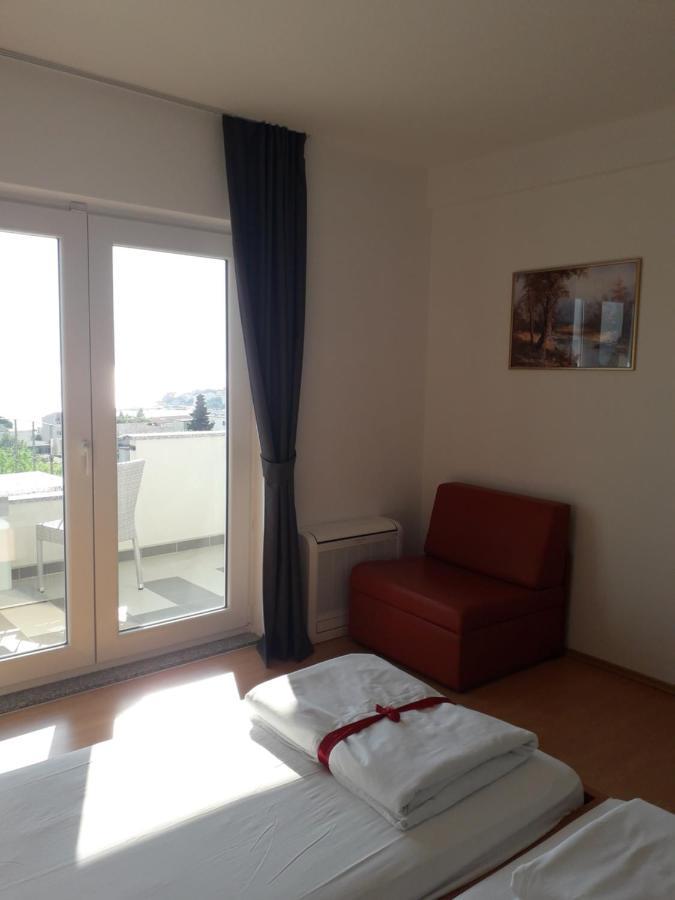 Hotel Lukas 格拉达茨 外观 照片